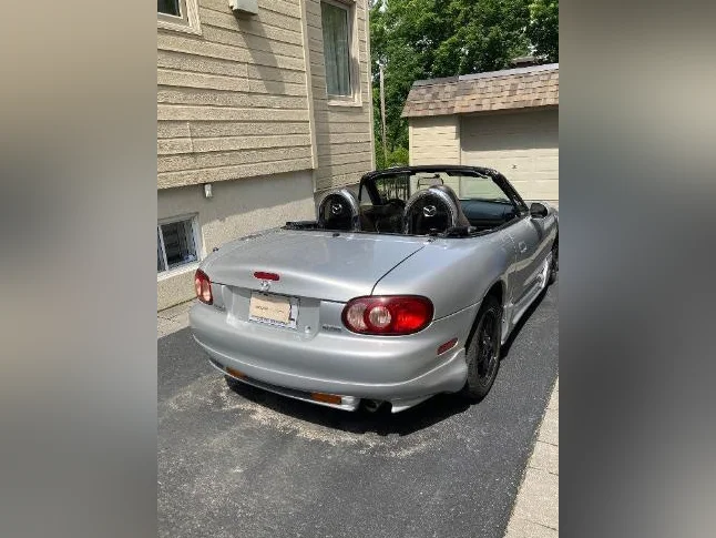 Mazda miata mx-5 thumbnail 5