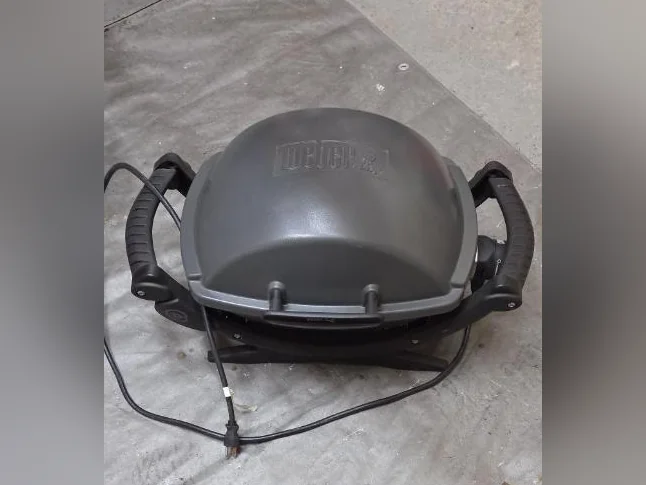 BBQ Weber Q140 240 thumbnail 2