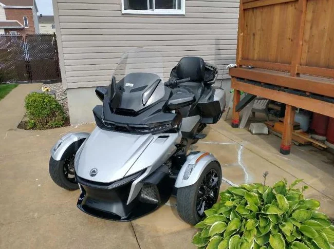 SPYDER RT LIMITED 2023 thumbnail 3