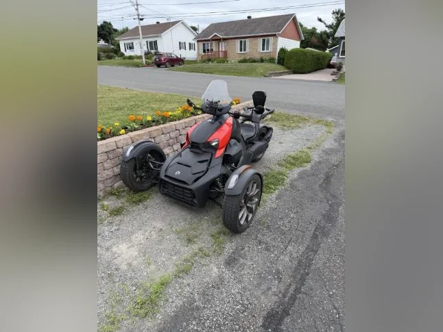 Ryker 900 cc