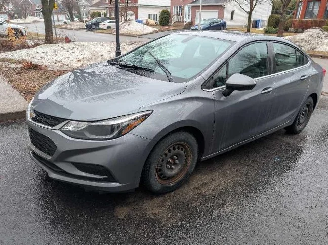 2018 Chevrolet Cruze LT 4p 1.4L Turbo thumbnail 4