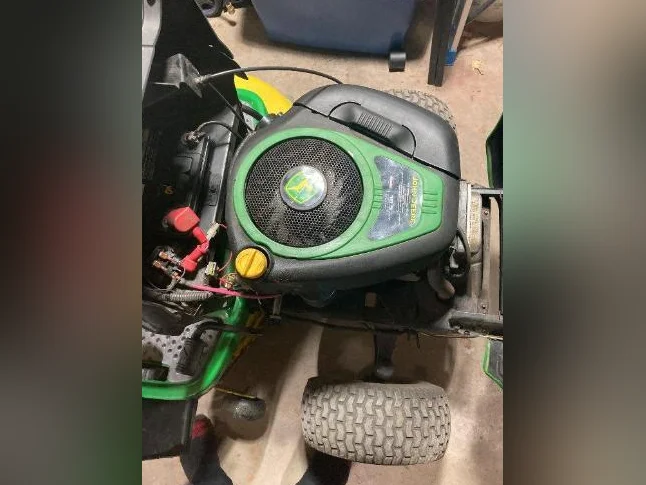 Tracteur à gazon thumbnail 3