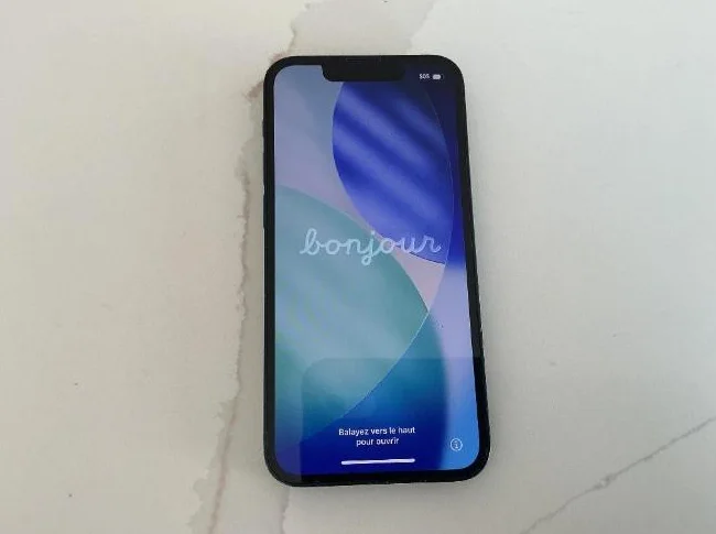 iPhone 13 mini , 128 go, noir, débloqué et renouvelé