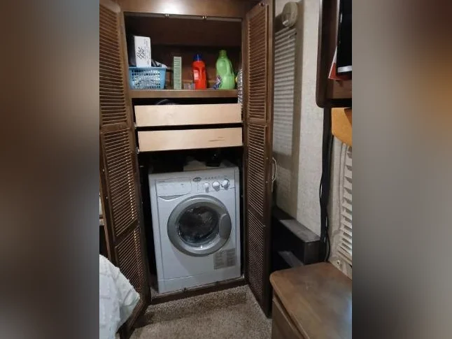 Roulotte 'fifth wheel' a vendre a Compton thumbnail 10