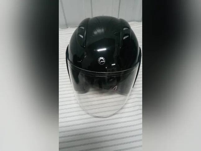 2 Casques moto BRP noir thumbnail 3