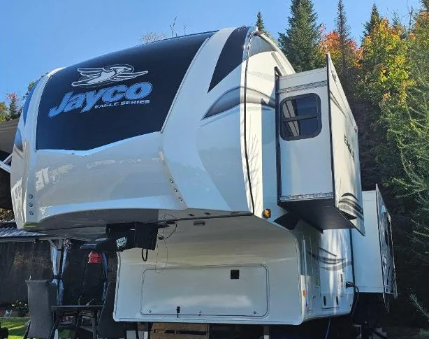 Setup complet - Fifthwheel Jayco Eagle 2022 - 317RLOK thumbnail 3