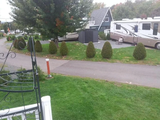 Camping terrain lot a vendre porte ouverte 22-23aout 2026 thumbnail 9