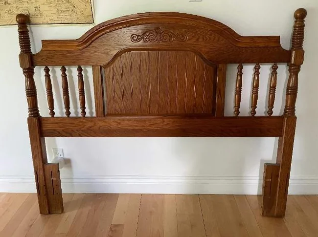 Tête de lit double en bois