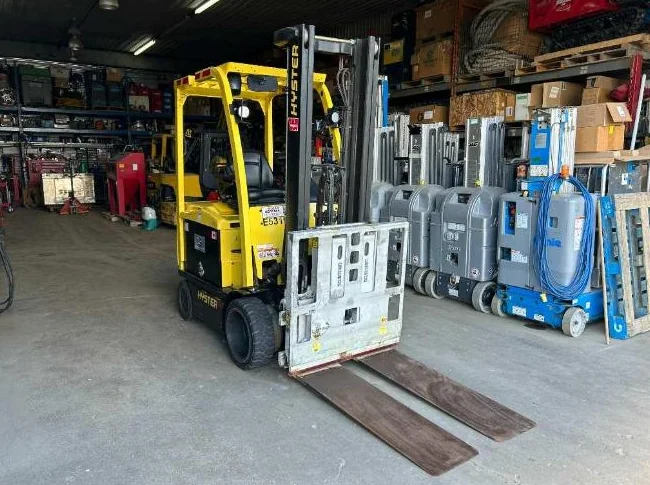 2020 Chariot élévateur Hyster E50XN Lift 48V Cascade attachment Battery Forklift thumbnail 4