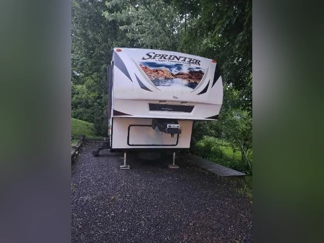Fifth wheel Sprinter 273 FWRET 2013 31 pieds thumbnail 2