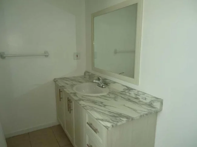 Logement style condo 41/2 a CHARNY rive sud de QUEBEC   1er étage  La prise de possession autour ou avant le 20 août 2026 thumbnail 6