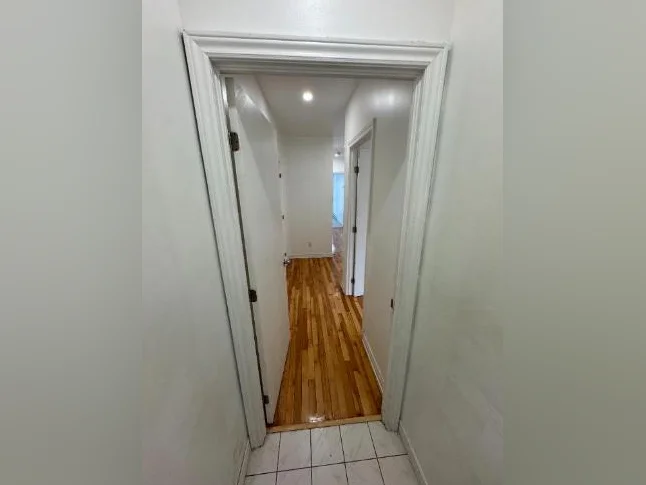 4 1/2 à louer (RDC) / for rent (ground floor) - Verdun thumbnail 9