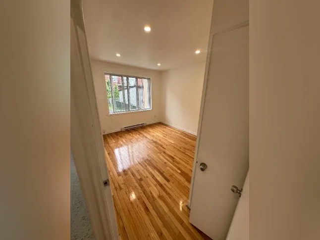4 1/2 à louer (RDC) / for rent (ground floor) - Verdun thumbnail 3