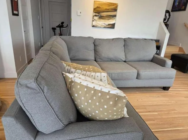 Fauteuil sectionnel en excellente condition - Vente rapide – Excellente occasion ! thumbnail 5
