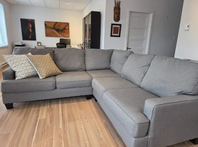 Fauteuil sectionnel en excellente condition - Vente rapide – Excellente occasion !