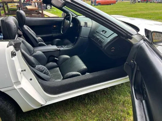 CORVETTE DÉCAPOTABLE 1992 thumbnail 10