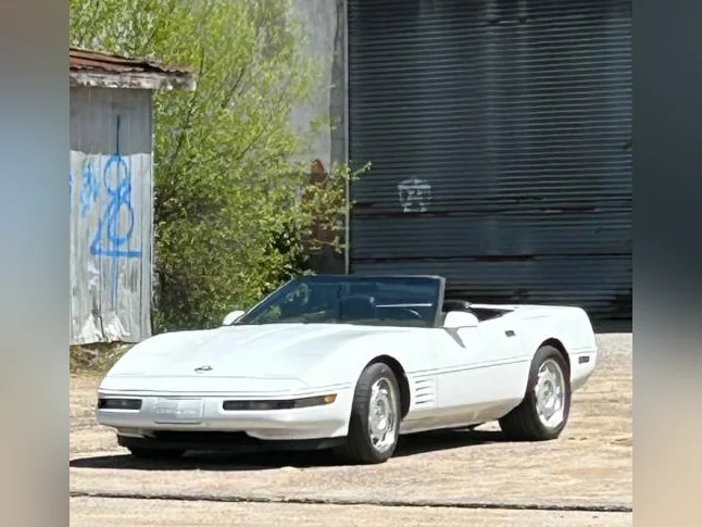 CORVETTE DÉCAPOTABLE 1992