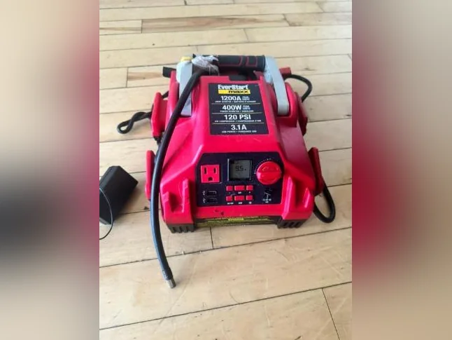 EverStart Maxx 1200A Booster de batterie / Compresseur d’air thumbnail 6
