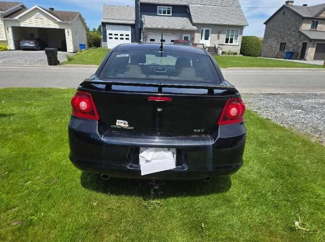 Dodge Avenger à vendre - Voiture sur la coche. (EN BEAUCE) thumbnail 4