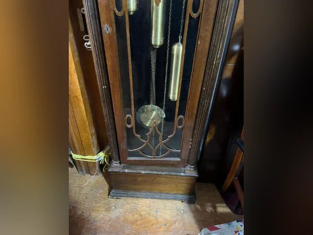 Très ancienne horloge grand Père thumbnail 4