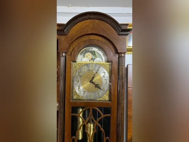 Très ancienne horloge grand Père thumbnail 3