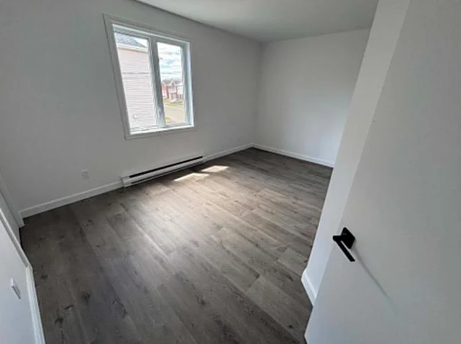 🏡 Superbe 4 ½ entièrement rénové à louer – St-Agapit thumbnail 2