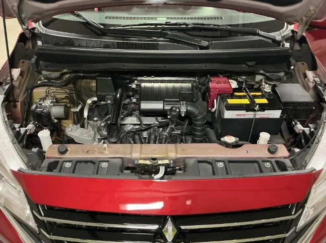 Mitsubishi Mirage GT thumbnail 10