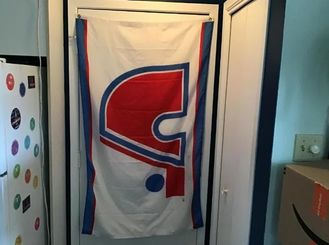 drapeau des Nordiques de quÉbec