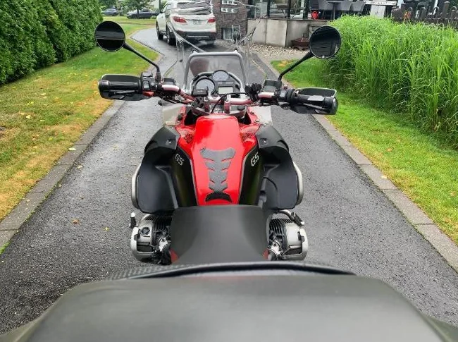 BMW R1200GS adventure thumbnail 3