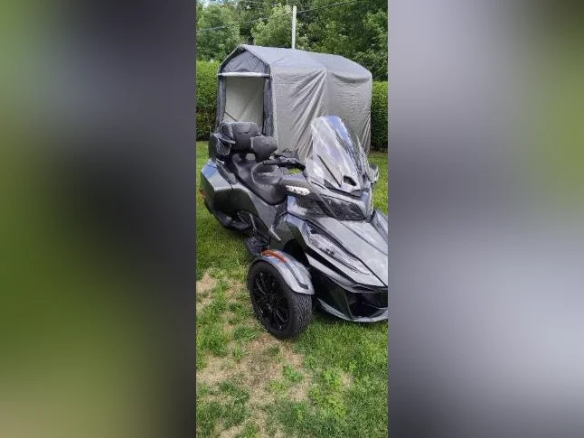 Spyder RT Limited 2018 thumbnail 4