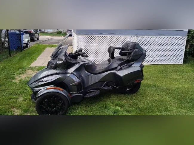 Spyder RT Limited 2018 thumbnail 6