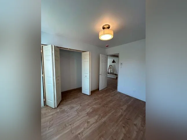 Logements 4 1/2 à louer thumbnail 2