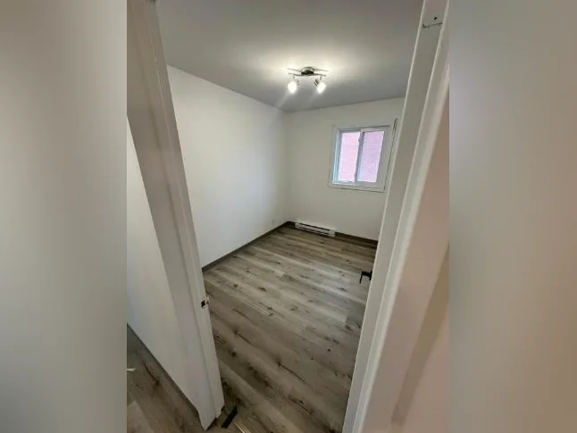 Logement 5 1/2 a louer thumbnail 5