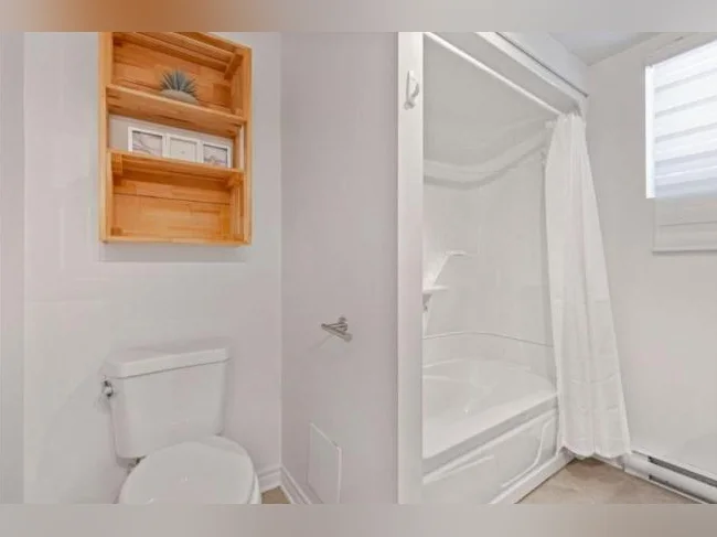 Appartement de 2 chambres, 1 salle de bain et cours extérieur thumbnail 7