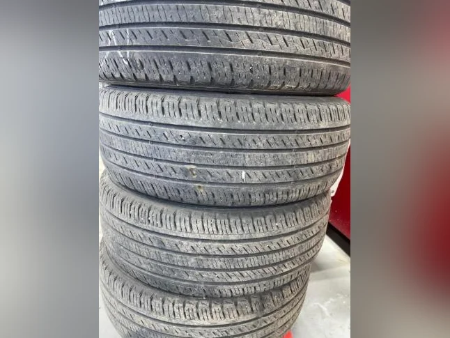 226/60R17