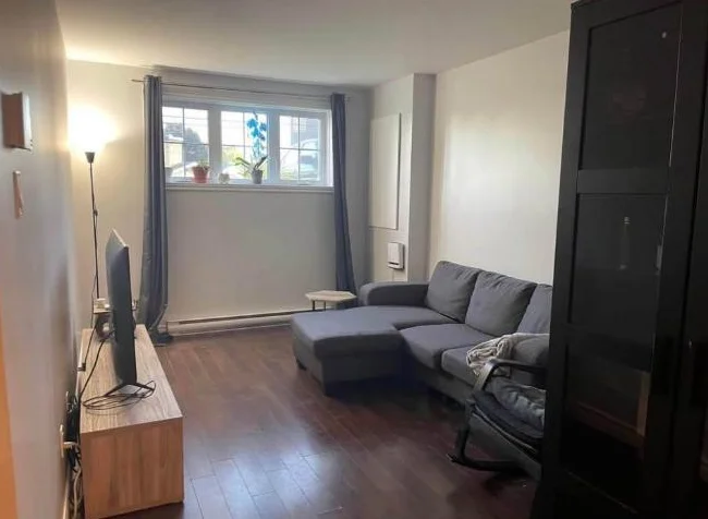 Disponible 1er Juillet - 4 1/2 Appartement de 2 chambres et 1 salle de bain - La Haute-Saint-Charles thumbnail 9