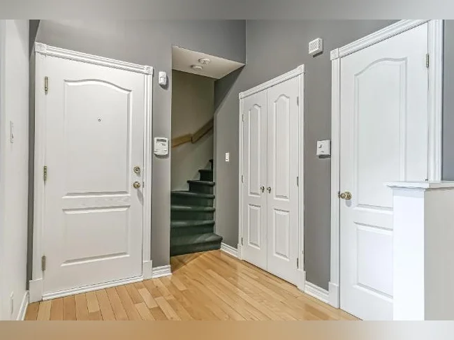 Penthouse Condo Locatif Saint Jovite Mont Tremblant - à Louer thumbnail 4