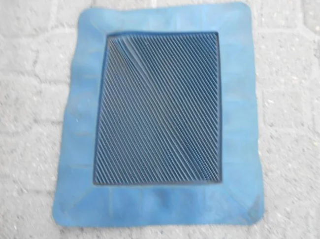 1-TAPIS EN CAOUTCHOUC BLEU,SAUVE-PANTALON,POUR AUTOMOBILE.