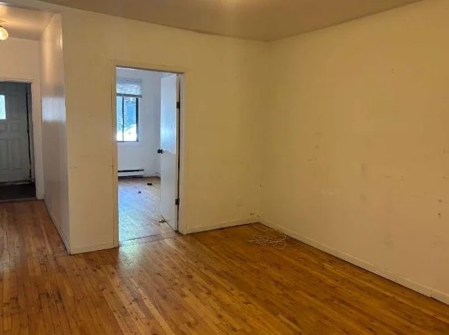 6,5 à louer en juillet pt st charles Montreal