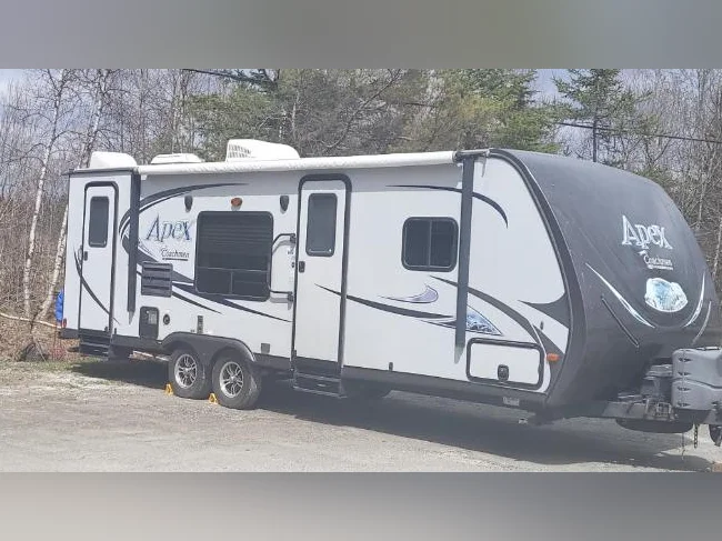 Roulotte Apex 2015 à vendre -     $ 14900