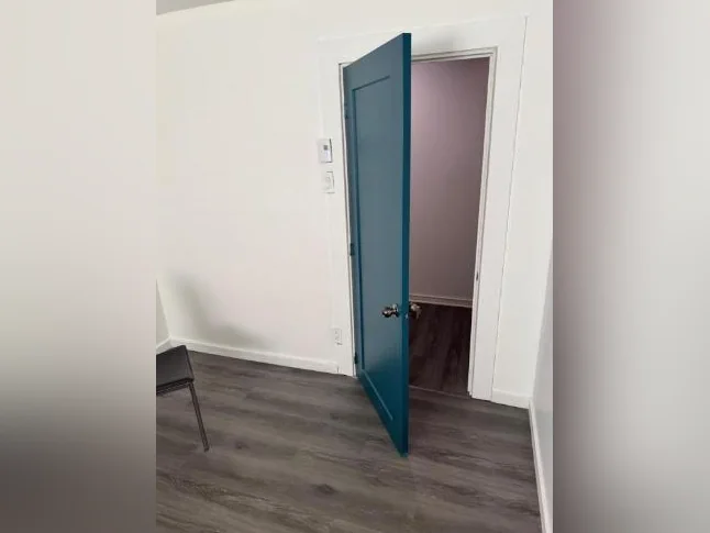 Chambre à louer AVEC TOUS LES SERVICES thumbnail 7