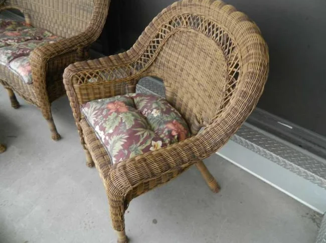 ENSEMBLE DE FAUTEUIL EN ROTIN SYNTHÉTIQUE DURABLE POUR LA PLUIE, IDÉAL POUR PATIO OU TERRASSE thumbnail 6