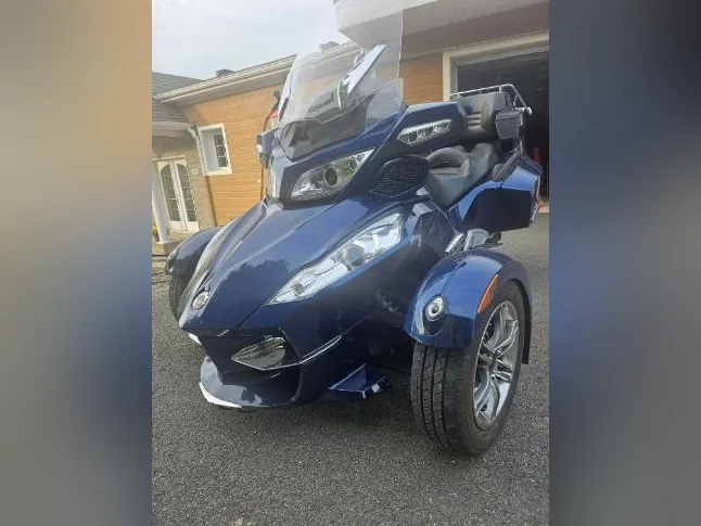 2010 Can-Am Spyder RTS-SM5/monté en Limited, À VOIR