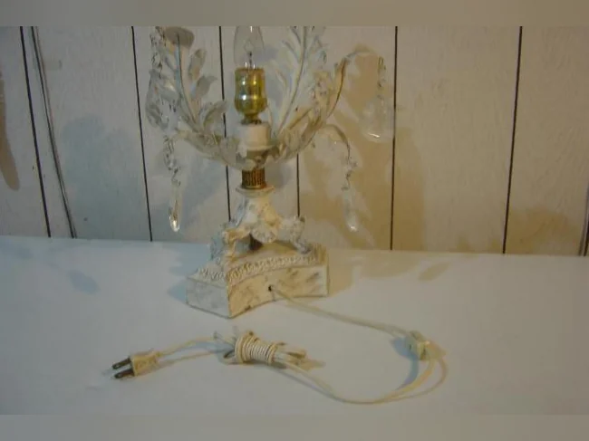 lampe antique + plats thumbnail 2