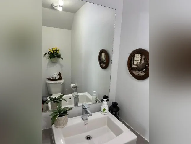 Mirabel Grand condo 5 1/2 sur 2 étages thumbnail 6