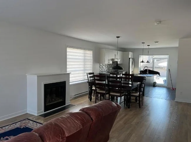 Mirabel Grand condo 5 1/2 sur 2 étages thumbnail 10