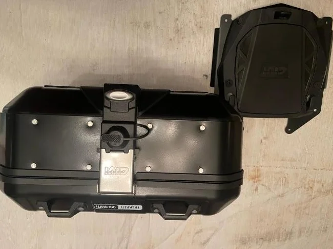 Valise de top en aluminium thumbnail 2