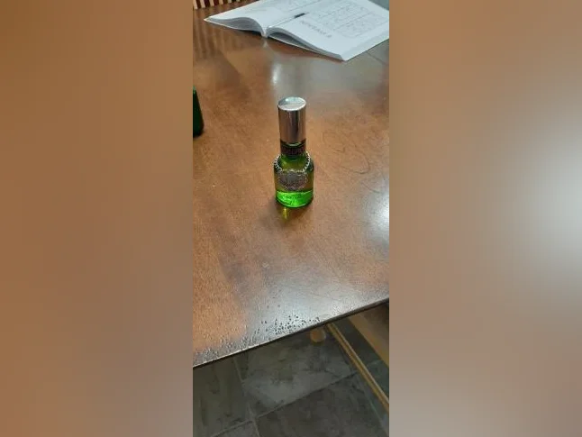 parfum fabergé-brut sent super bon