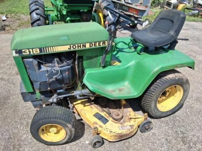 Récupération de tracteur à gazon