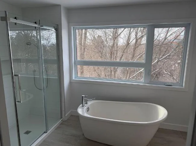 Logement grand 51/2 2800'c thumbnail 6